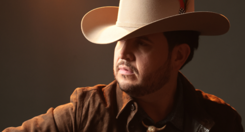 Edén Muñoz anuncia su primera gira en España con cinco conciertos en junio