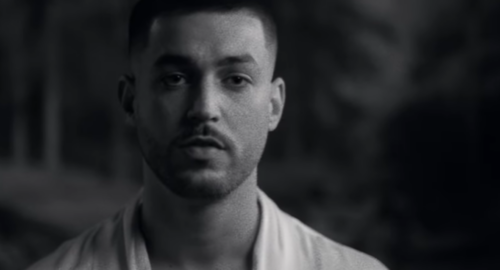 St. Pedro lanza «Sin miedo a nada», una versión del clásico de Álex Ubago en clave de salsa