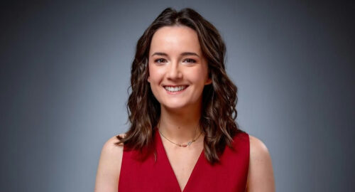 Emily Busvine será la presentadora de la green room de Eurovisión 2026