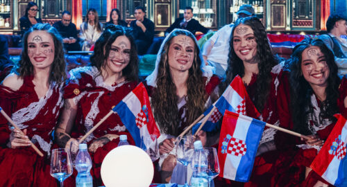 Las representantes croatas LELEK muestran su indignación por los comentarios de la emisora israelí sobre su actuación en Eurovisión 2026