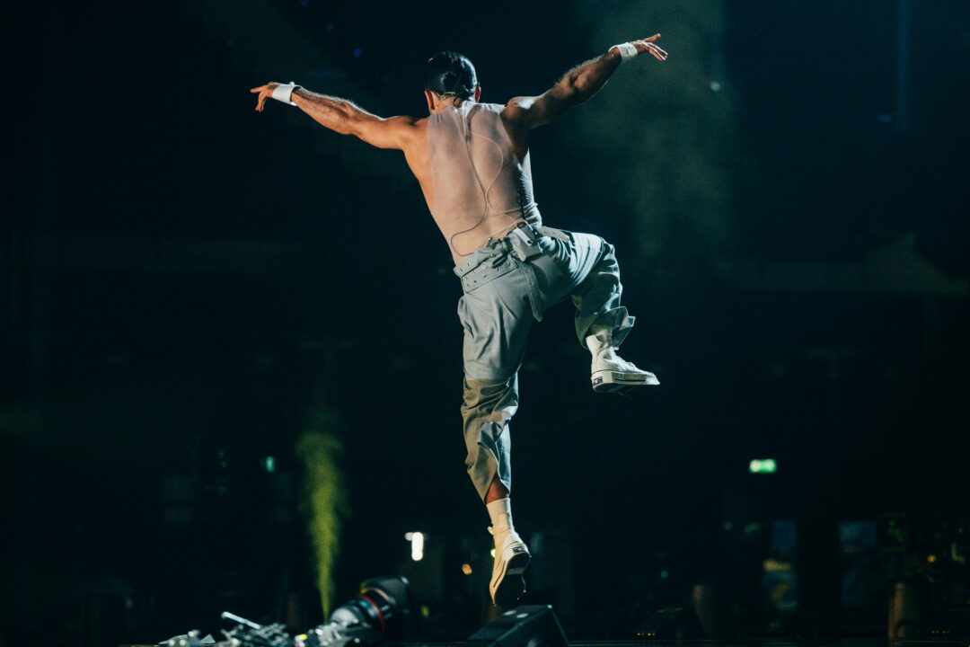 SIMÓN (Armenia) en su primer ensayo individual en el Festival de Eurovisión 2026 | Imagen: Sarah Louise Bennett - EBU