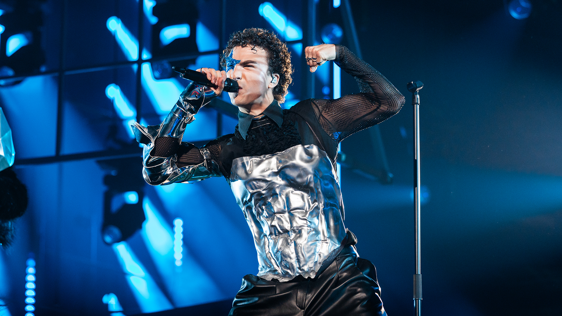 COSMÓ, representante de Austria en el Festival de Eurovisión 2026 | Imagen: Corinne Cumming - EBU