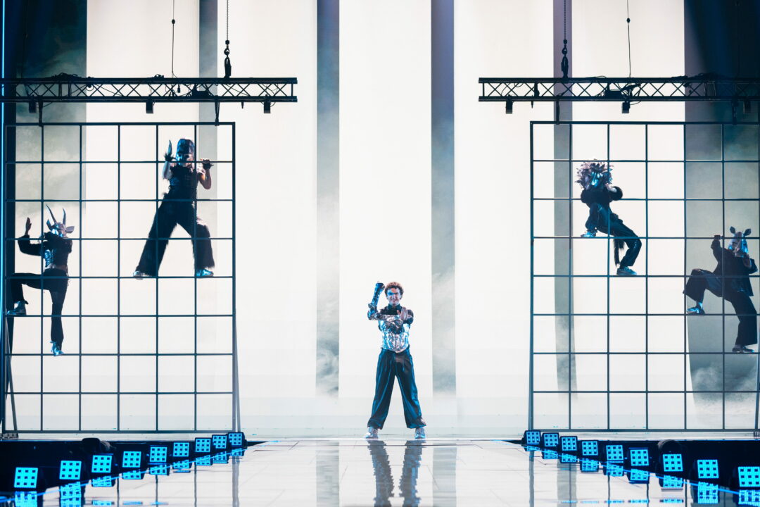 COSMÓ (Austria) en su primer ensayo individual en el Festival de Eurovisión 2026 | Imagen: Corinne Cumming - EBU