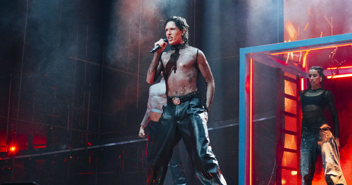 Søren Torpegaard Lund (Dinamarca) en la gran final del Festival de Eurovisión 2026 | Imagen: Sarah Louise Bennett - EBU
