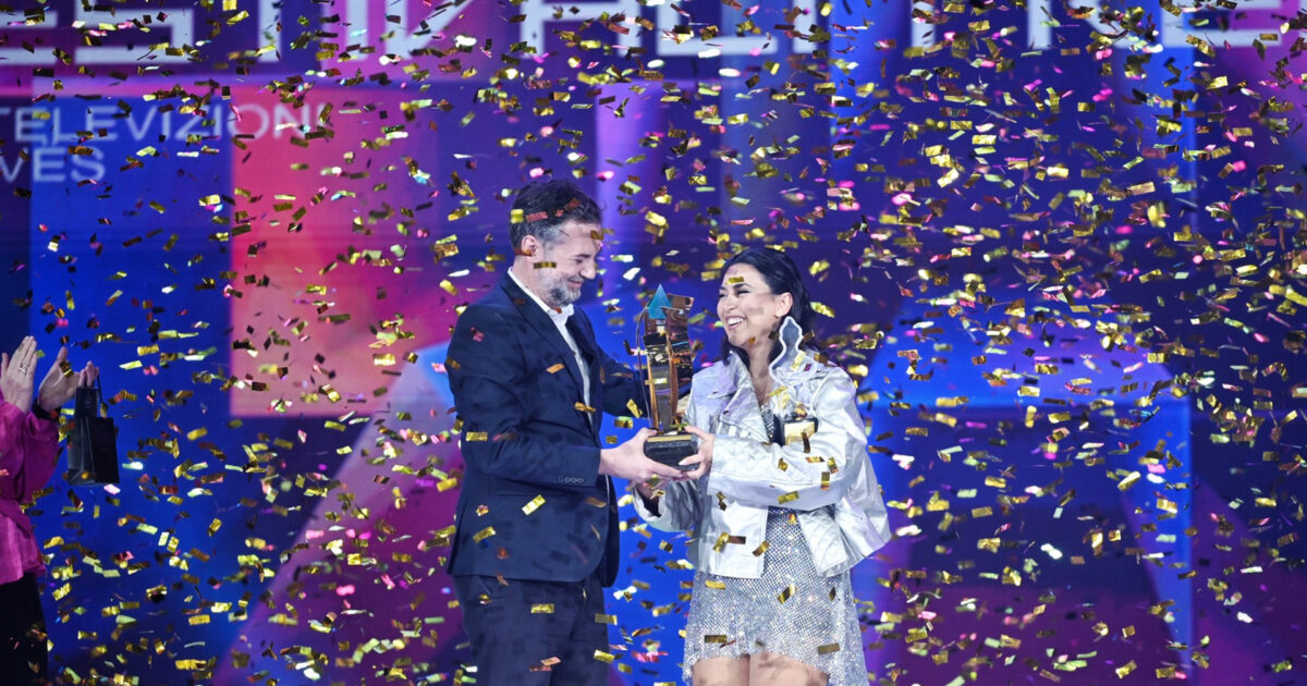 Arsi Bako, ganadora del Festivali i Këngës në RTK 2025 de Kosovo | Imagen: RTK