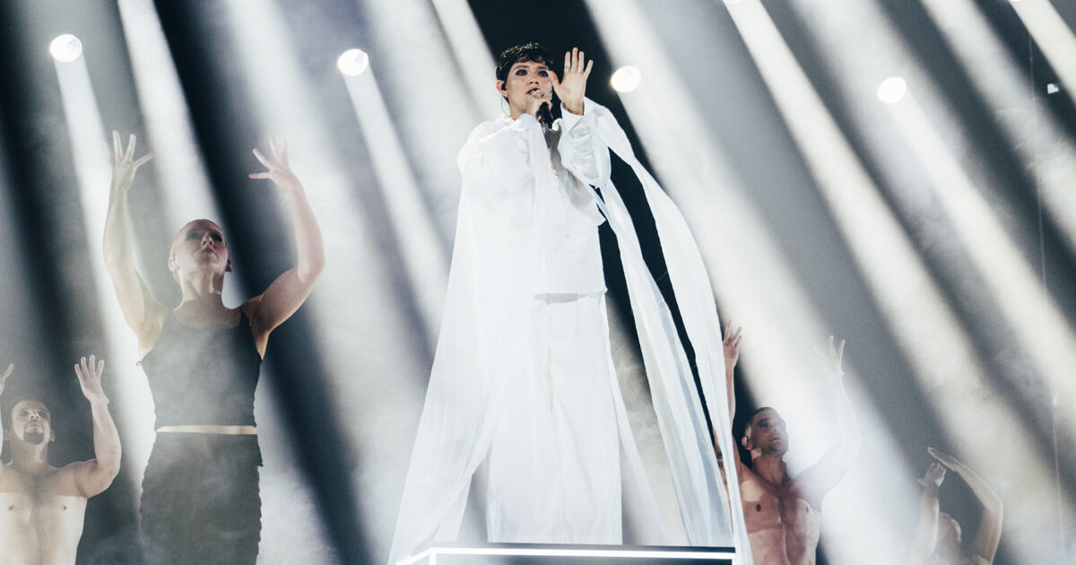 JJ, ganador en 2025, durante la segunda semifinal del Festival de Eurovisión 2026 | Imagen: Sarah Louise Bennett - EBU