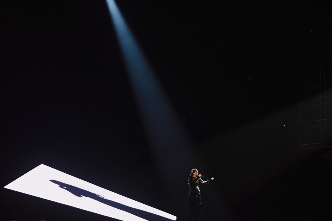 Atvara (Letonia) en su primer ensayo individual en el Festival de Eurovisión 2026 | Imagen: Alma Bengtsson - EBU
