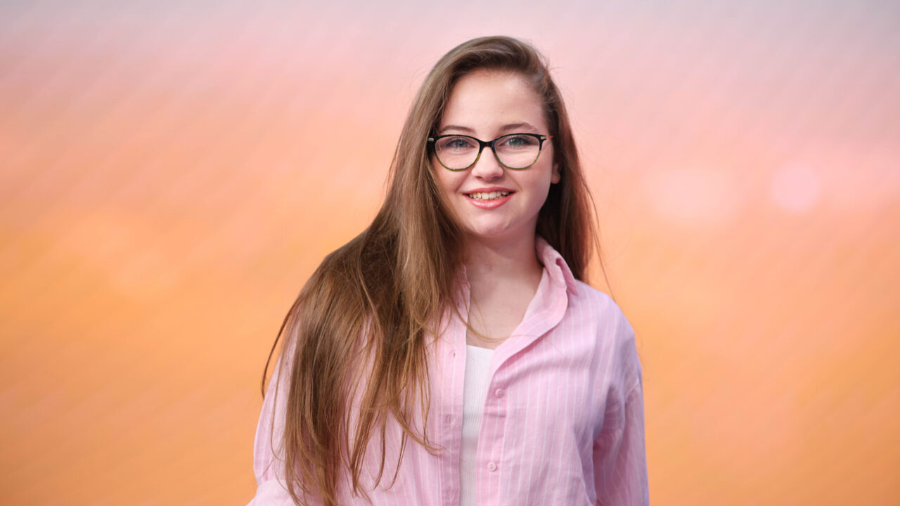 Ana Stojanoska, representante de Macedonia del Norte en el Festival de Eurovisión Junior 2026 | Imagen: MRT