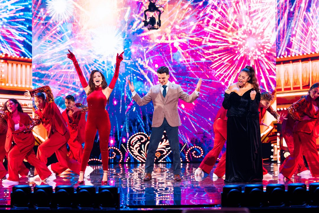 Acto de apertura «RamDamDiriDam» del Festival de Eurovisión Junior 2026 | Imagen: Corinne Cumming - EBU