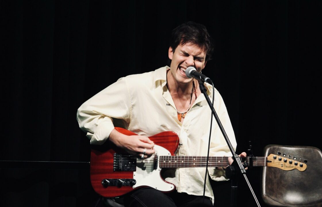 Andrés Koi, en la presentación de su disco Sol de invierno | Imagen: Cristina García - ESdiario