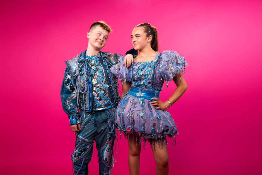 Caleb Kirwan & Naomi Gribben, representantes de Irlanda en el Festival de Eurovisión Junior 2026 | Imagen: Corinne Cumming - EBU