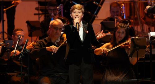 Lucas Paulano emociona con la versión sinfónica de «Cuore Bello (Te Quiero, Te Quiero)» junto a la Orquesta y Coro de RTVE antes de su aventura en Eurovisión Junior 2026