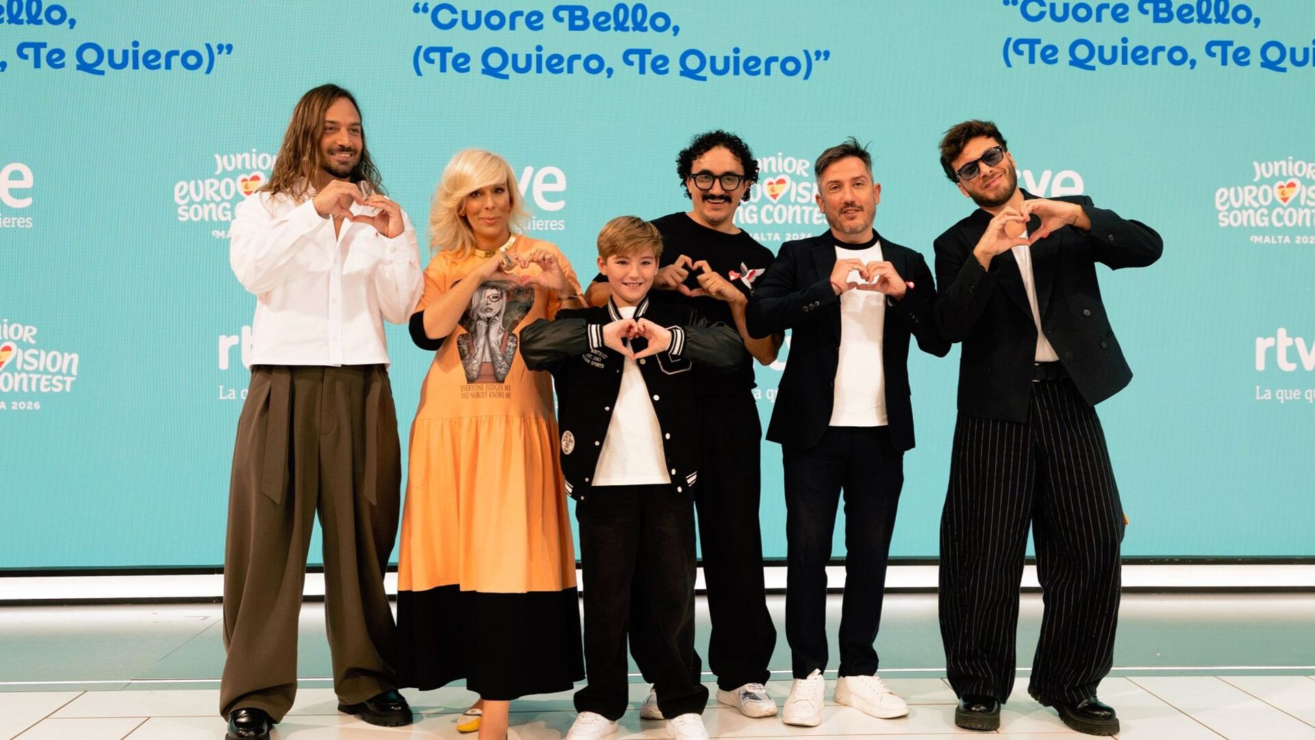 Dangelo, María Eizaguirre, Lucas Paulano, César Vallejo, Sergio Calderón y Blas Cantó | Imagen: RTVE
