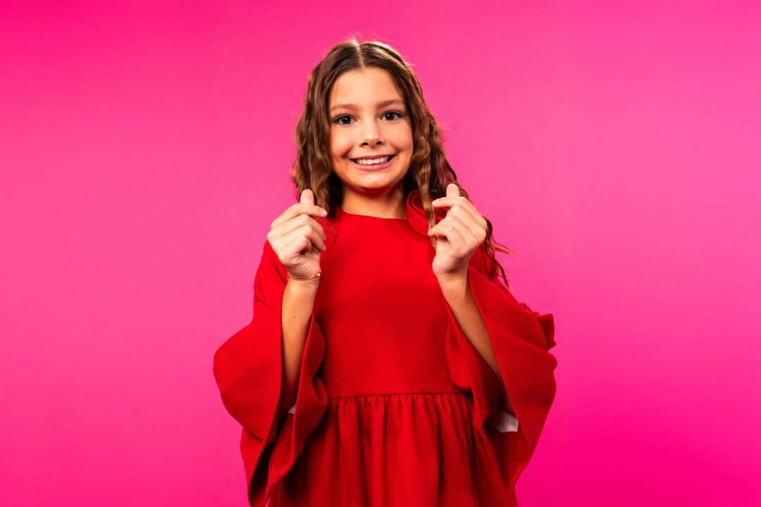 Mija Vujović, representante de Montenegro en el Festival de Eurovisión Junior 2026 | Imagen: Corinne Cumming - EBU