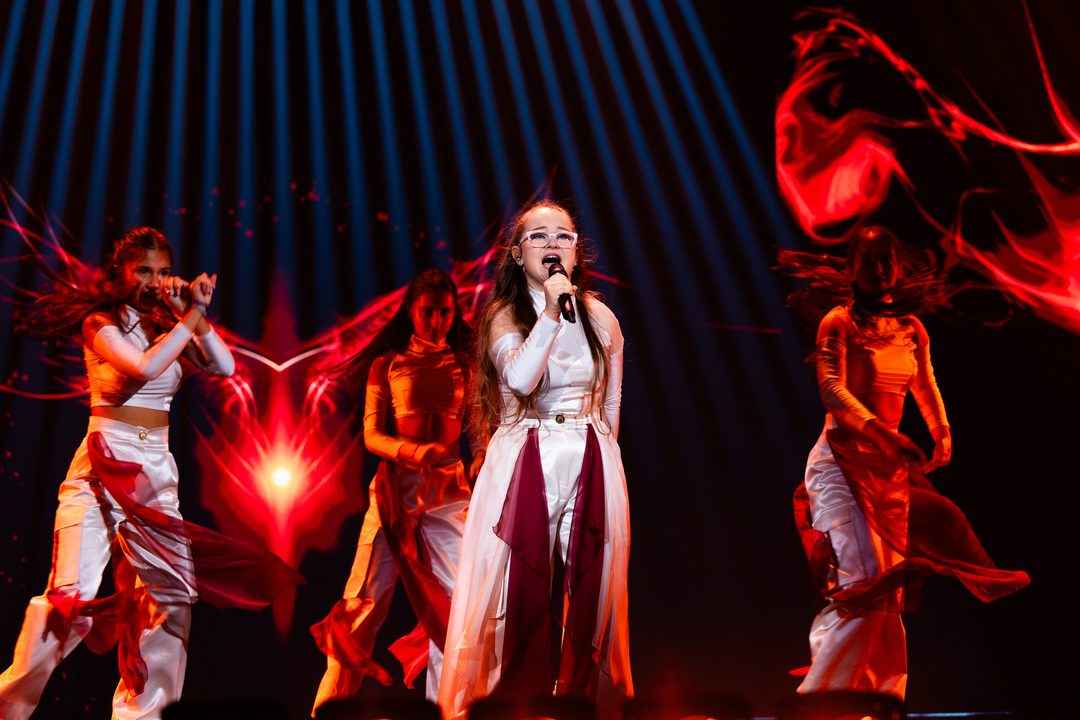 Ana Stojanoska (Macedonia del Norte) en su primer ensayo individual en el Festival de Eurovisión Junior 2026 | Imagen: Corinne Cumming - EBU