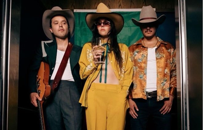 Sana Sana Música, en una imagen promocional de «Hay Que Volver» | Imagen: Universal Music Latino