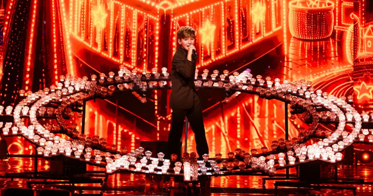 Lucas Paulano (España) en su primer ensayo individual en el Festival de Eurovisión Junior 2026 | Imagen: Corinne Cumming - EBU