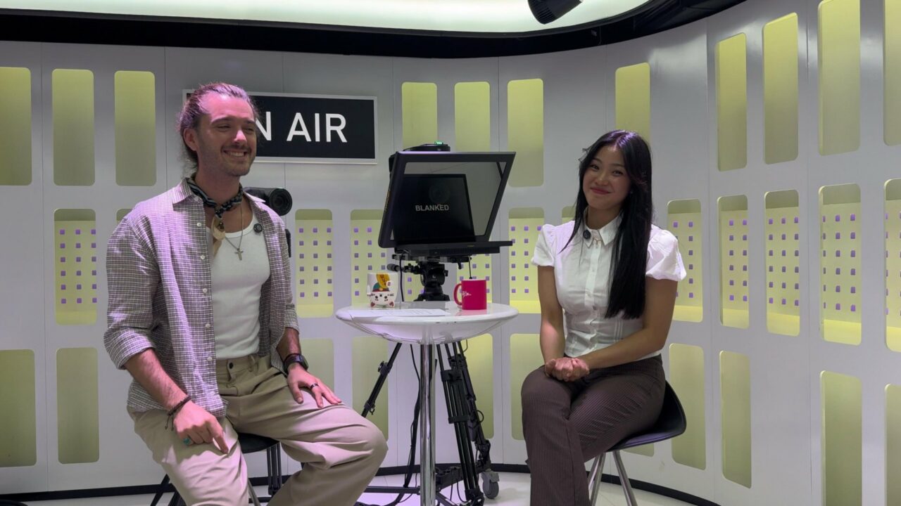 Tami Tamako, junto a Guillem Climent durante su entrevista en Megastar | Imagen: Megastar