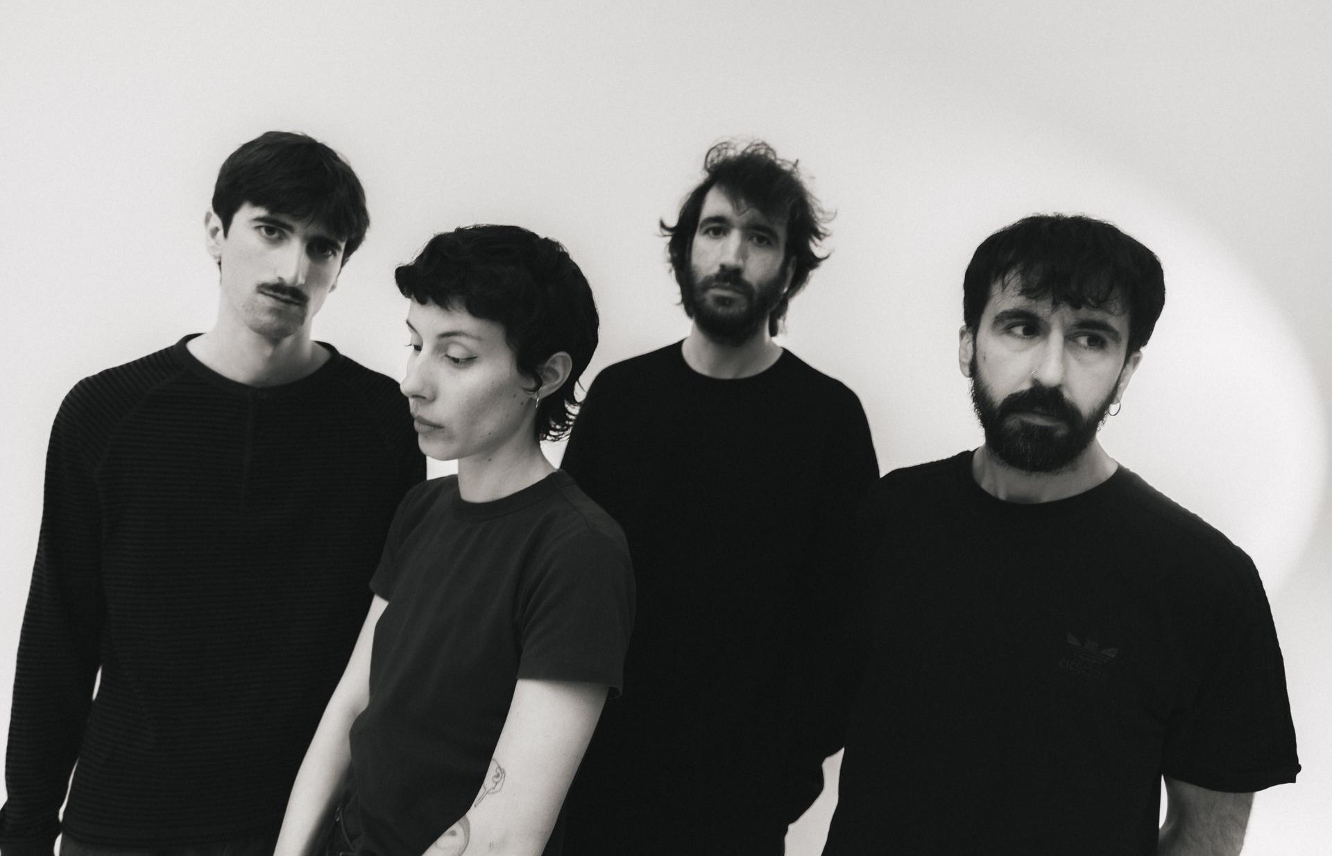 Viva Belgrado, en una imagen promocional de la banda | Imagen: Primavera Tours